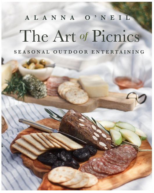 The Art of Picnics: Seasonal Outdoor Entertaining