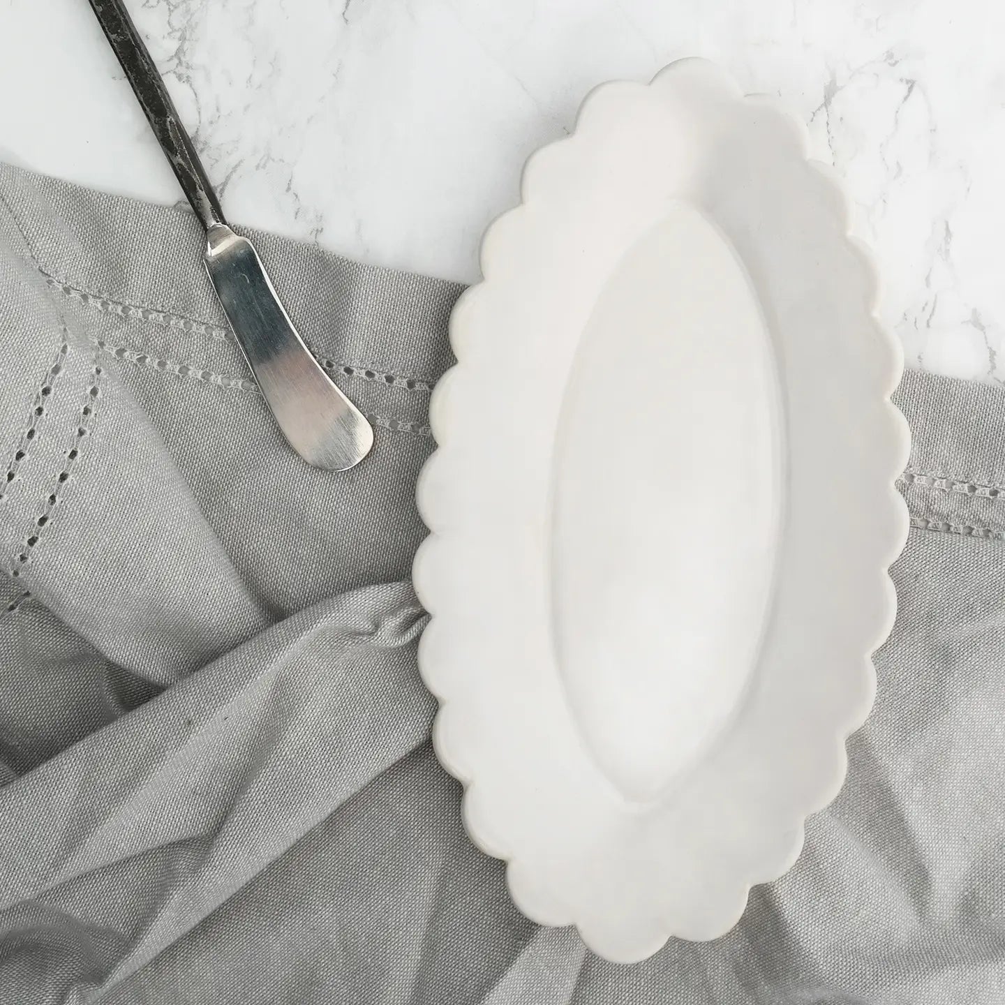 White Ceramic Scallop Tray
