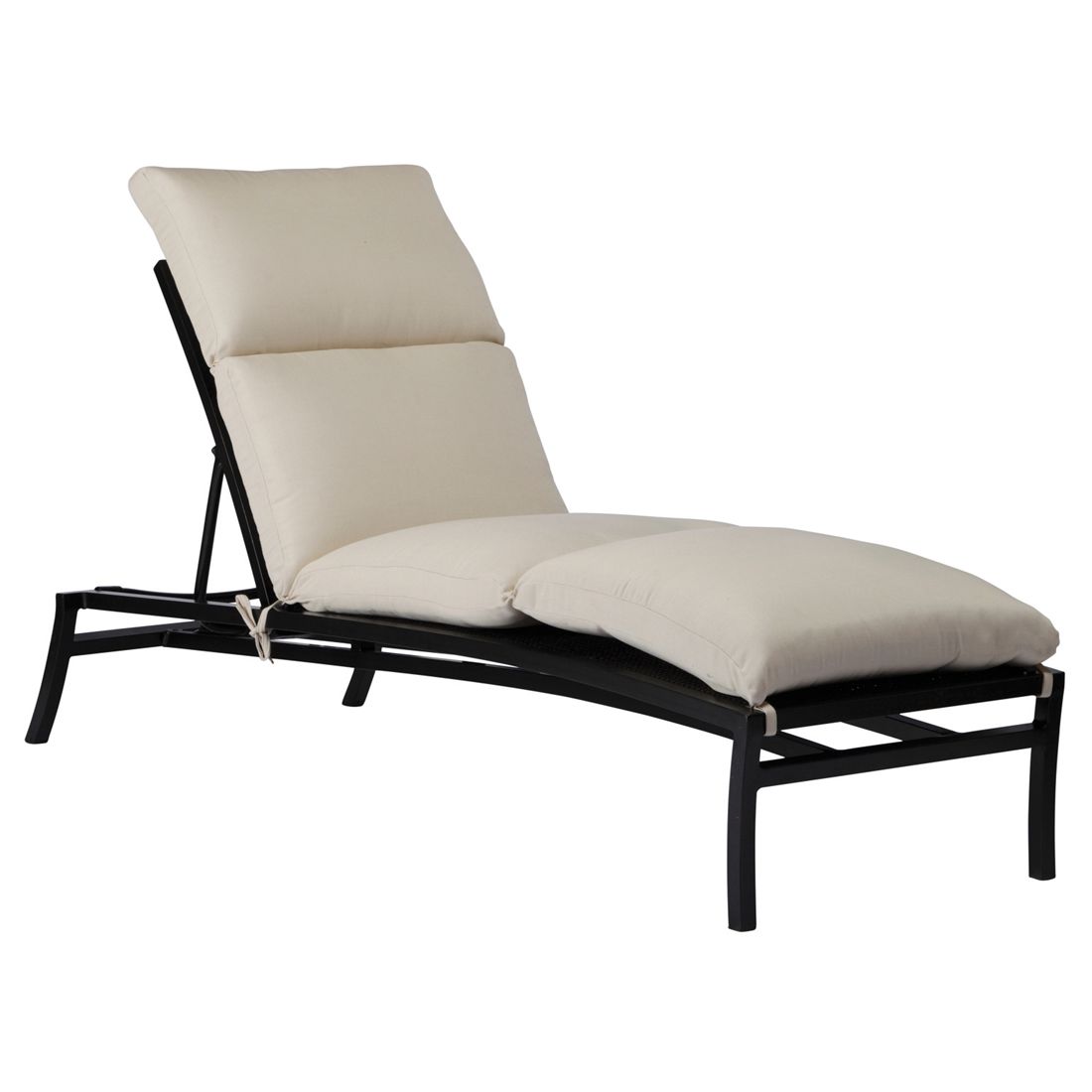 Aire Chaise Lounge