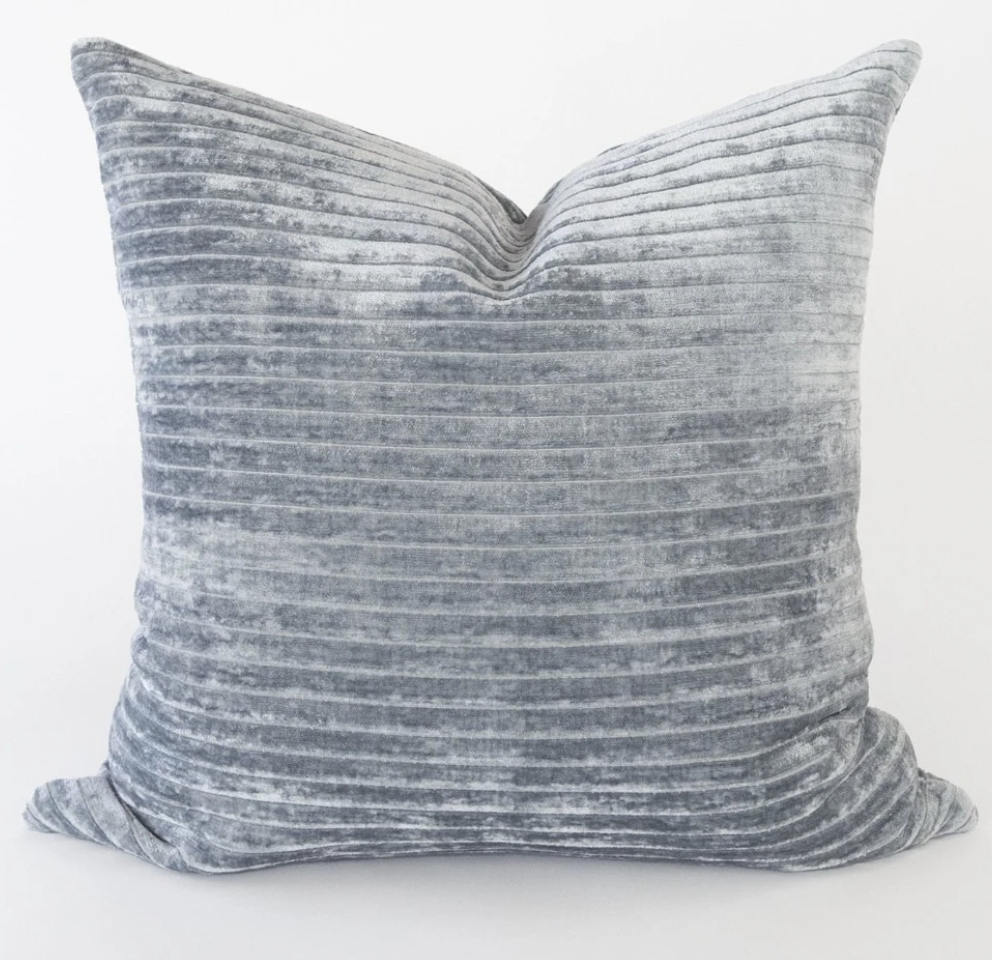 Iona Velvet Pillow 20x20