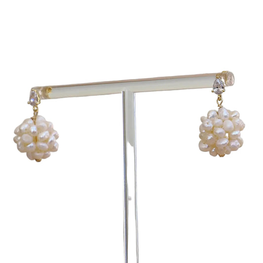 Pearl Cluster Earring with CZ post