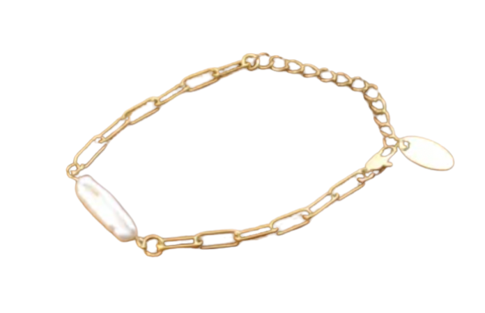 Gold Bracelet with Fresh Water Pearl